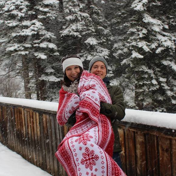 Meet your Posher, Nicole - Picture 1 of 1